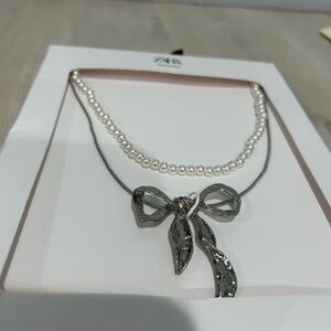 Zara pearl necklace